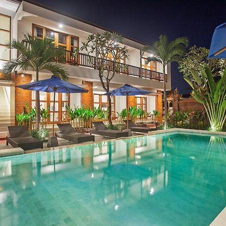 Sahadewa Suites Residence Kerobokan  Exterior photo